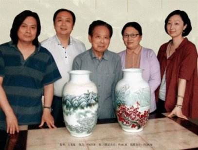 张松茂大师全家合照.jpg